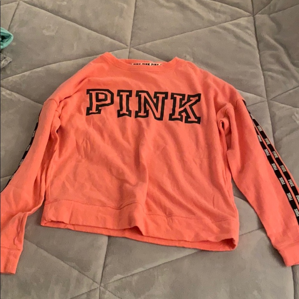 Pink VS Crewneck